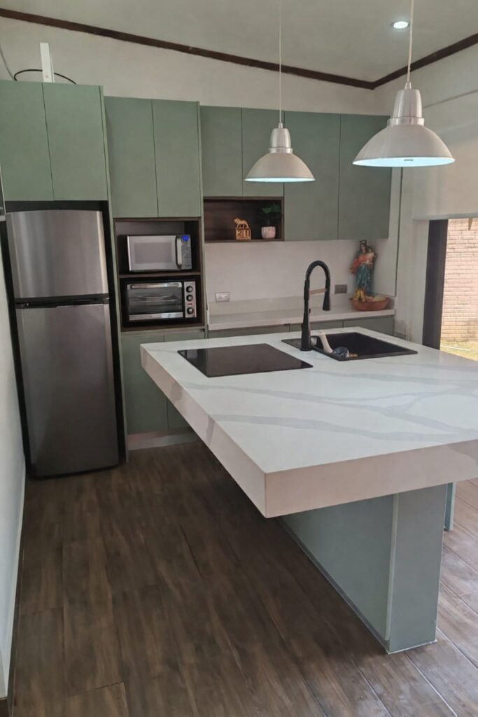 Mueble de cocina a la medida — Idealo CR