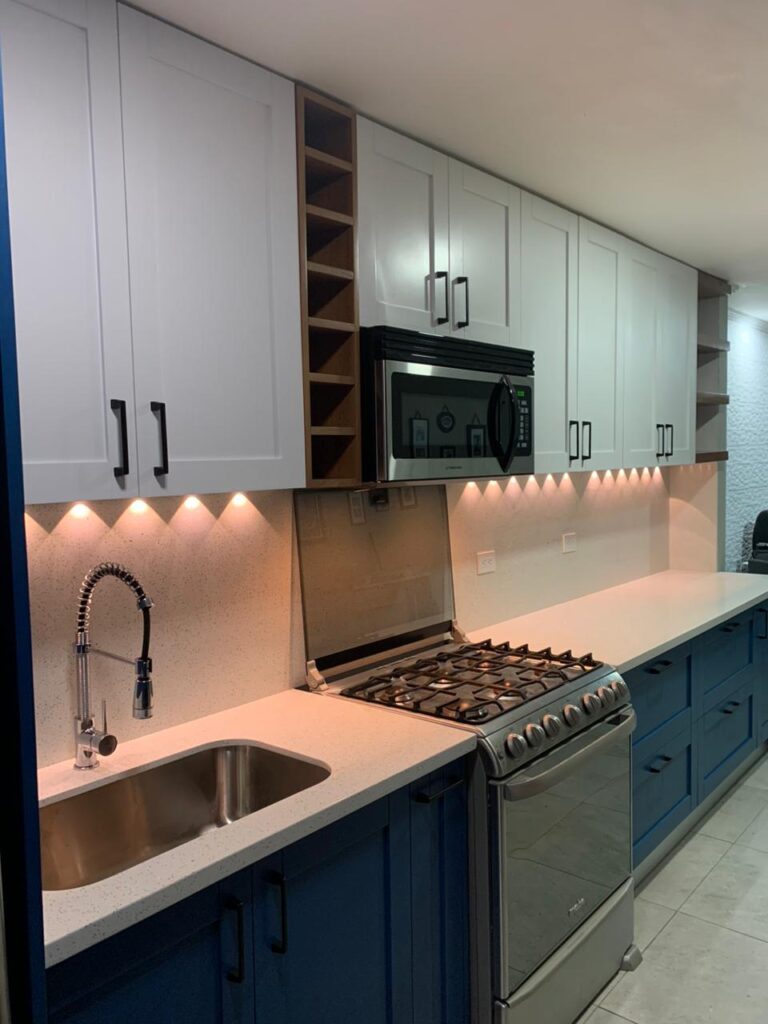 Mueble de cocina a la medida — Idealo CR
