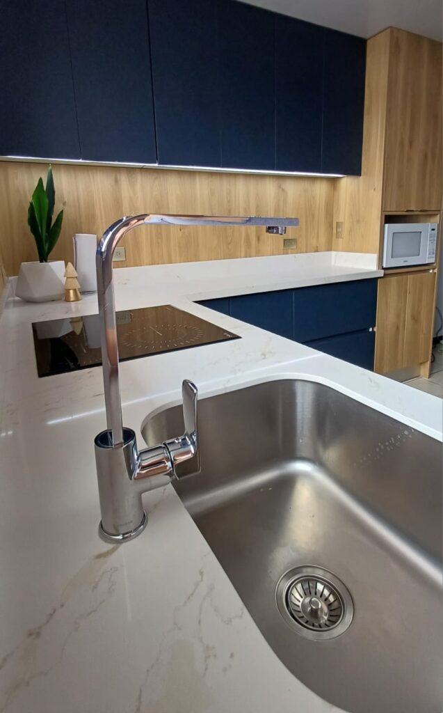 Mueble de cocina a la medida — Idealo CR